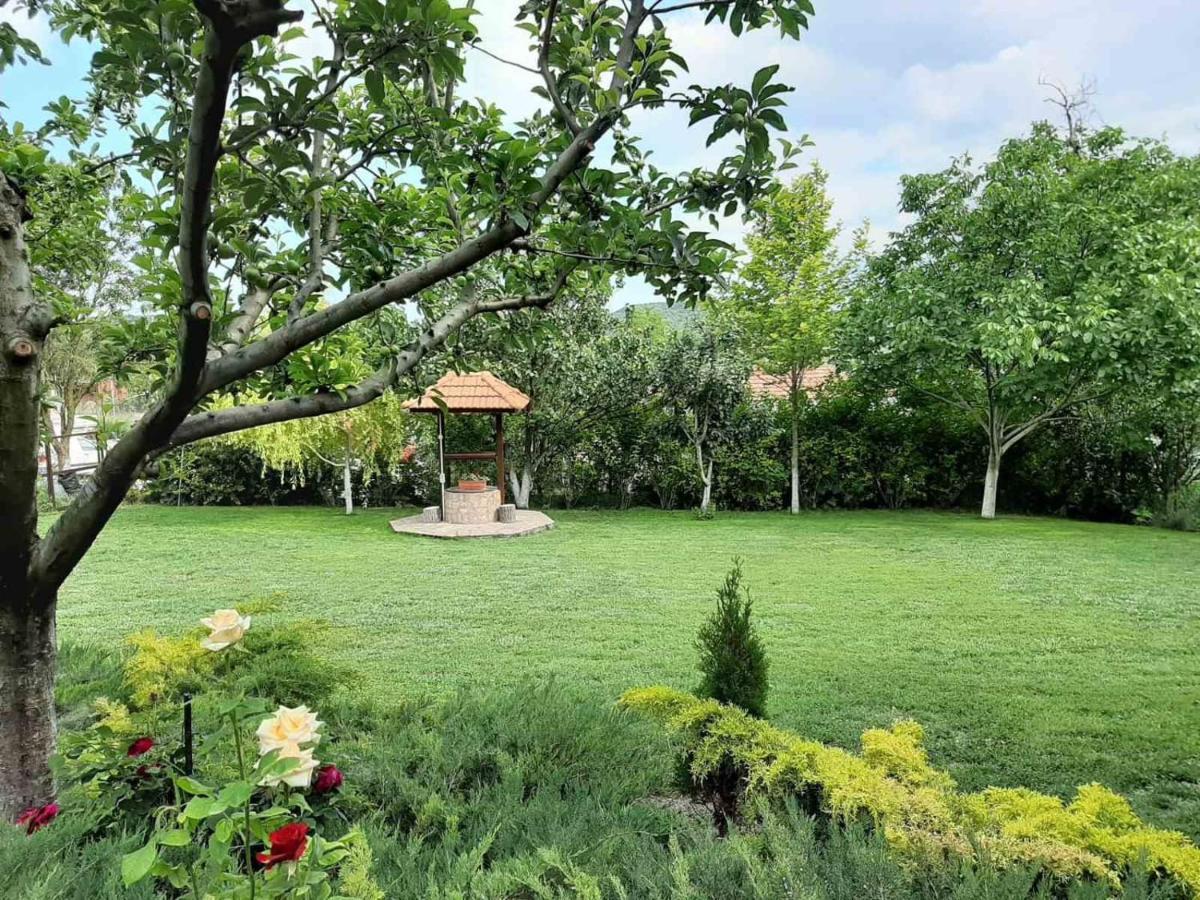 Villa Prolet General-Kantardzhievo Экстерьер фото