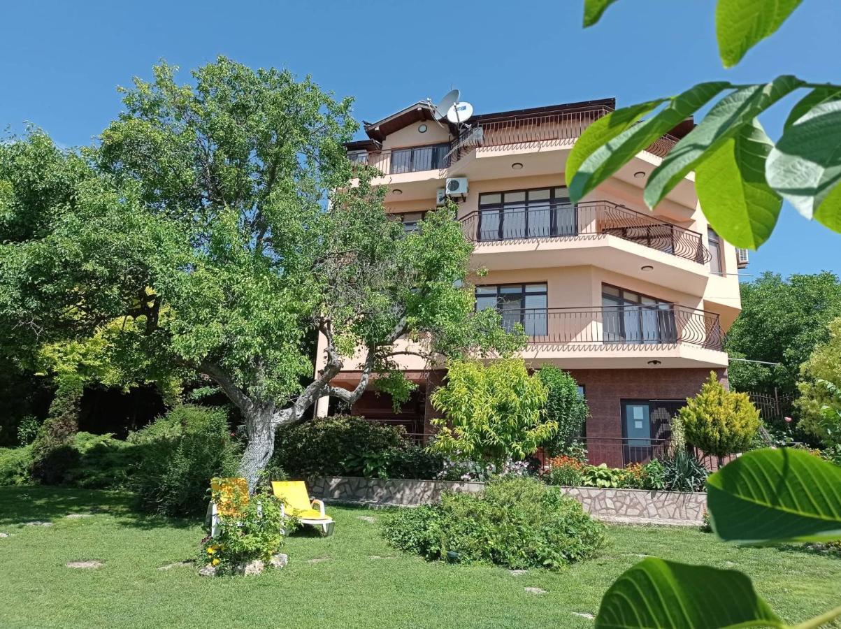 Villa Prolet General-Kantardzhievo Экстерьер фото