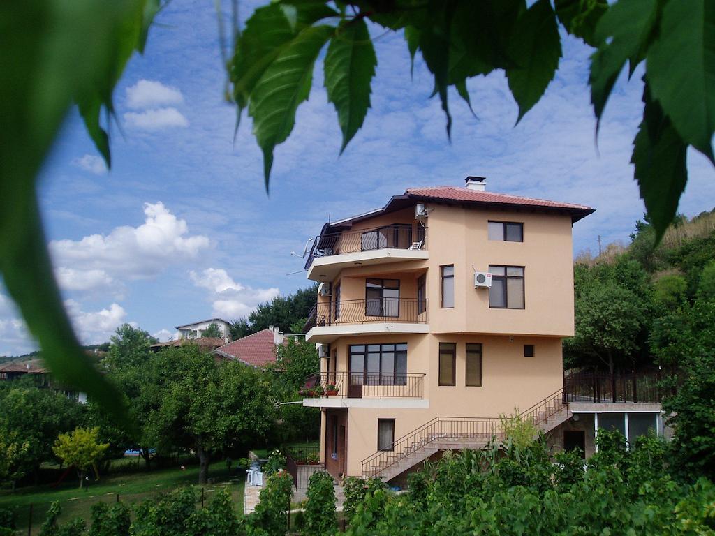 Villa Prolet General-Kantardzhievo Номер фото