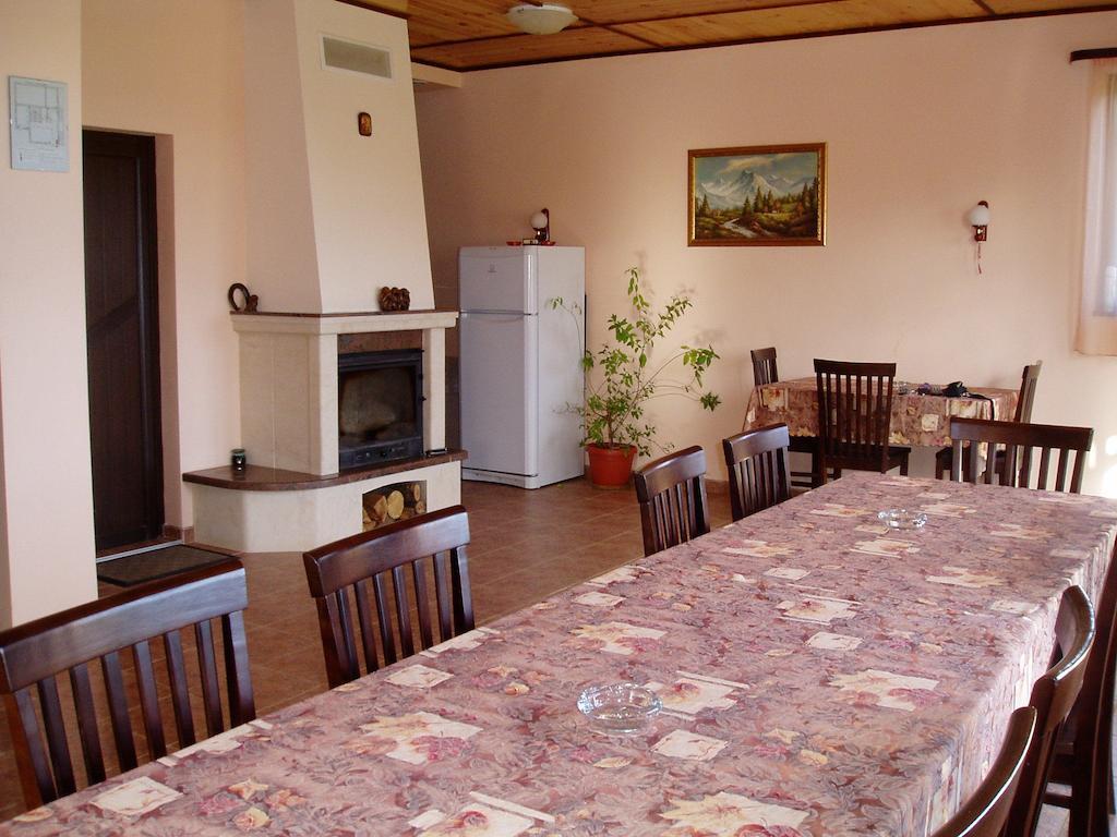 Villa Prolet General-Kantardzhievo Номер фото